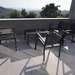 Holidays Villa Skíti
