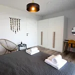 Holidays Villa Skíti